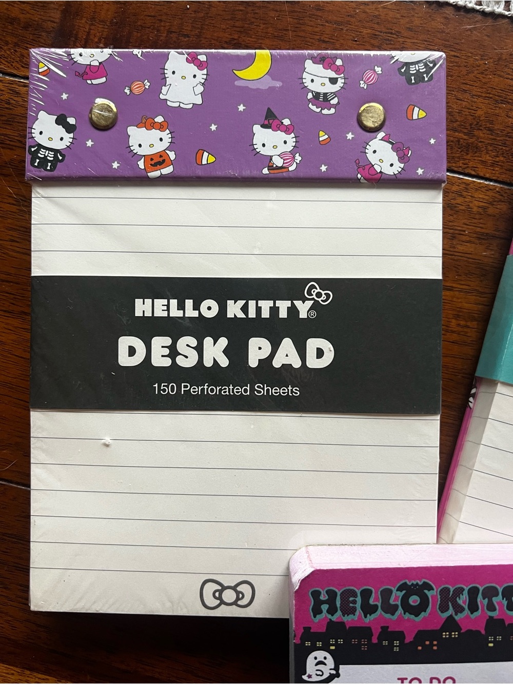 Hello Kitty Halloween Stationery Bundle – 2 Desk Pads + To Do Notepad | NWT - Picture 2 of 6